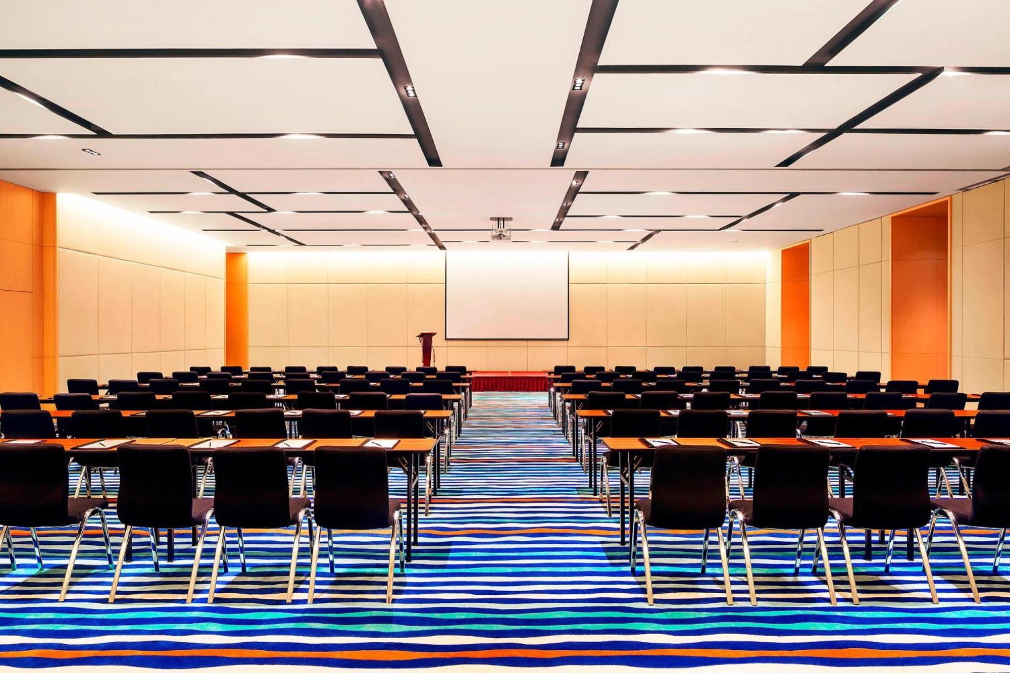 Aloft Guangzhou University Park Экстерьер фото