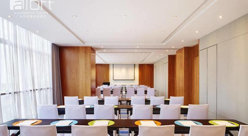 Aloft Guangzhou University Park Экстерьер фото